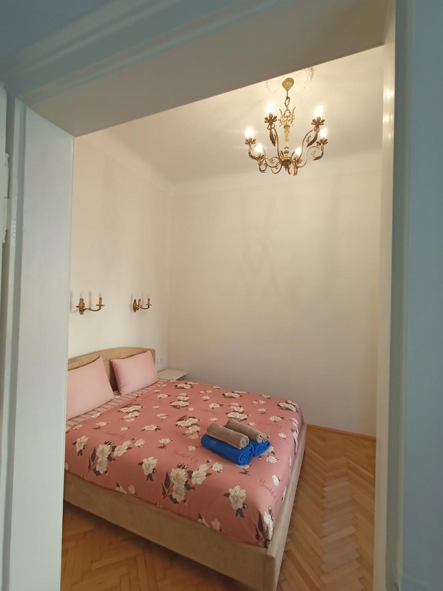 Garden Of Light Apartment 시비우 외부 사진