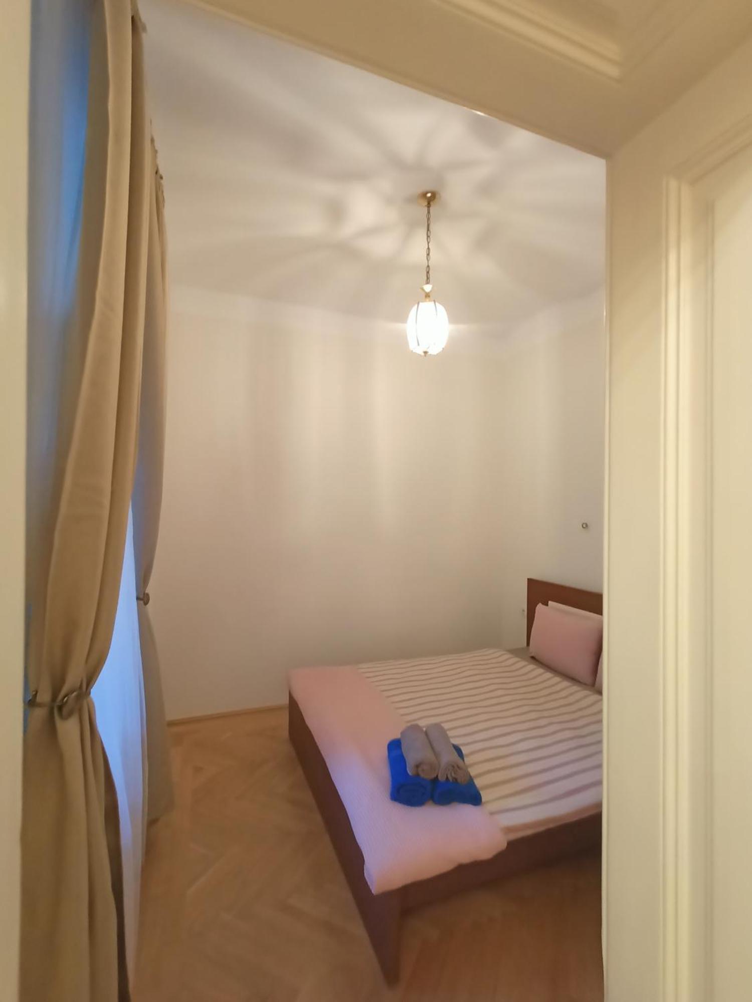 Garden Of Light Apartment 시비우 외부 사진