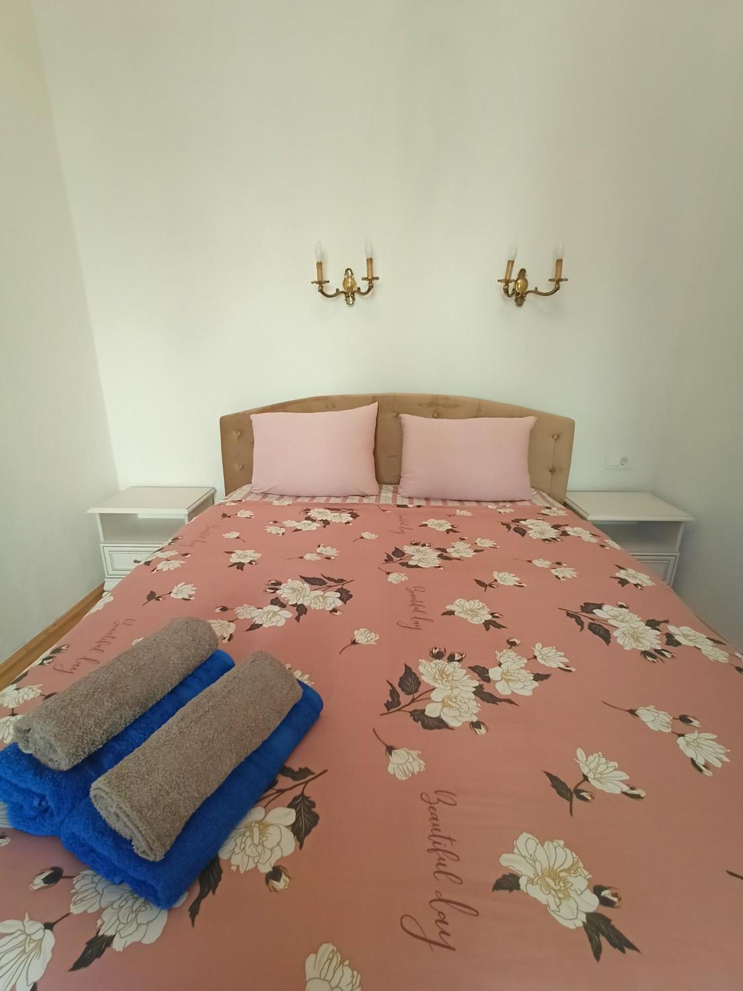 Garden Of Light Apartment 시비우 외부 사진